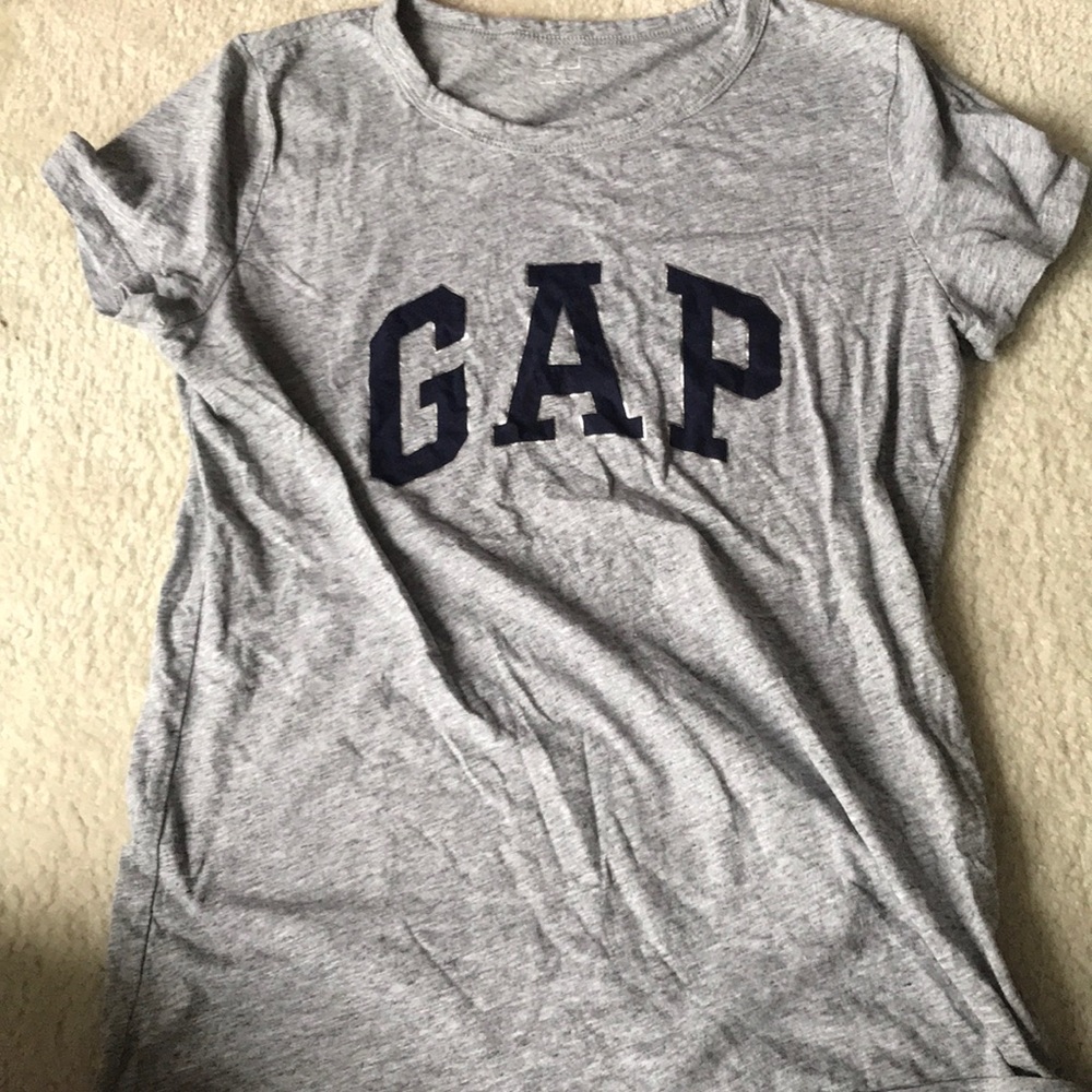 GAP Logo Crewneck T-Shirt